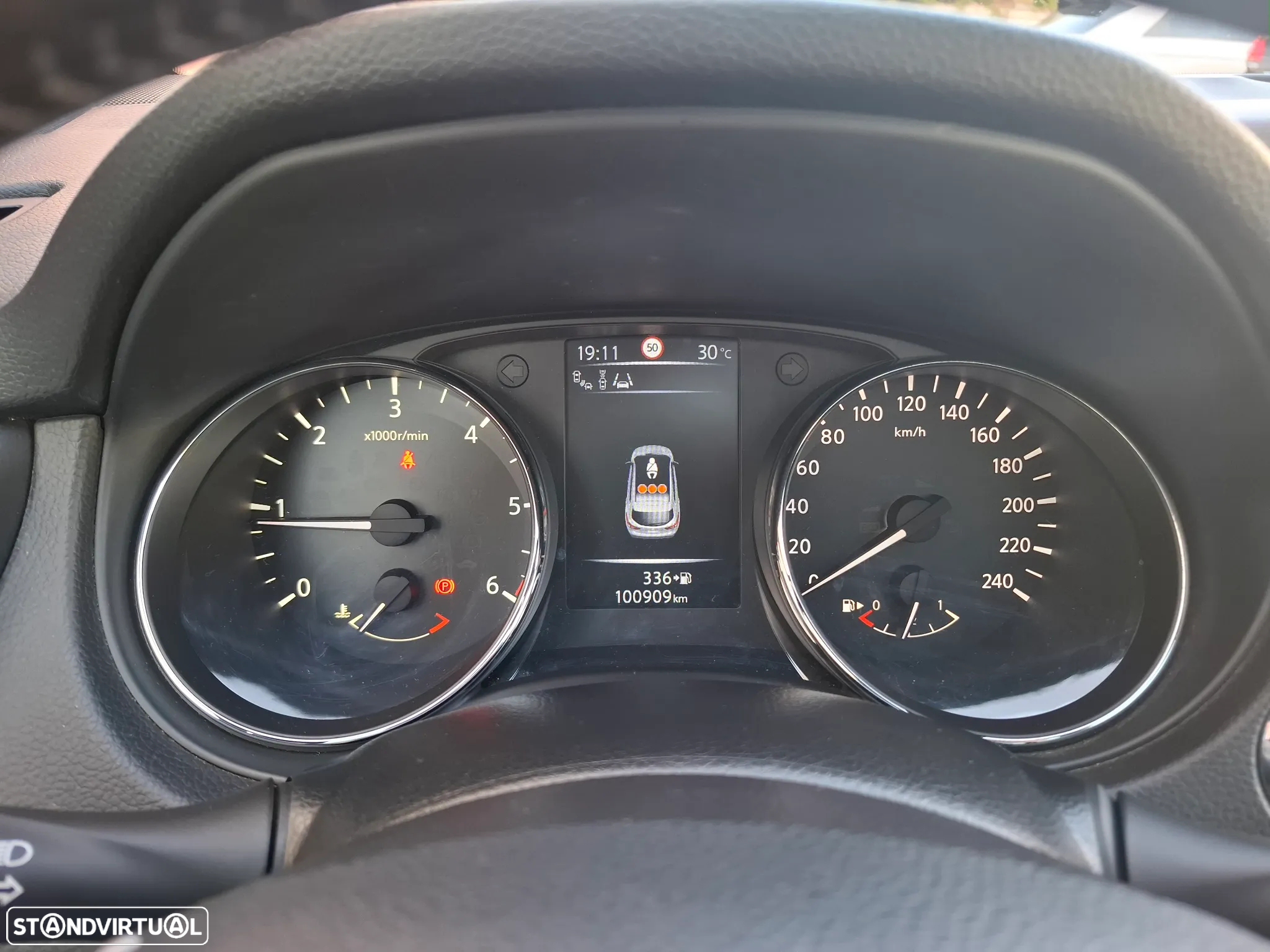 Nissan Qashqai 1.5 dCi Tekna Alcantara - 12