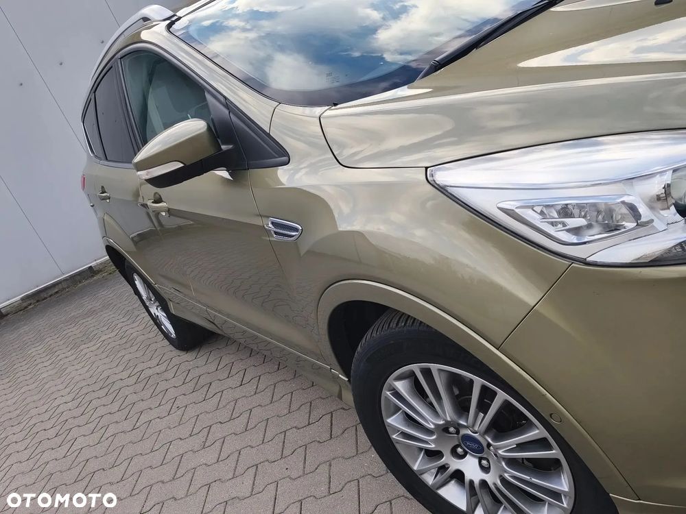 Ford Kuga 2.0 TDCi 4x4 Titanium - 11