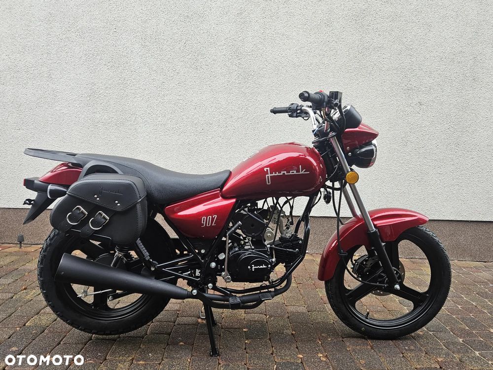 Junak 902