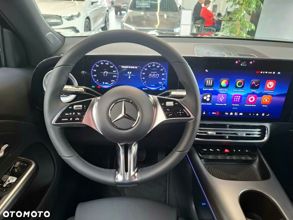 Mercedes-Benz GLB - 17