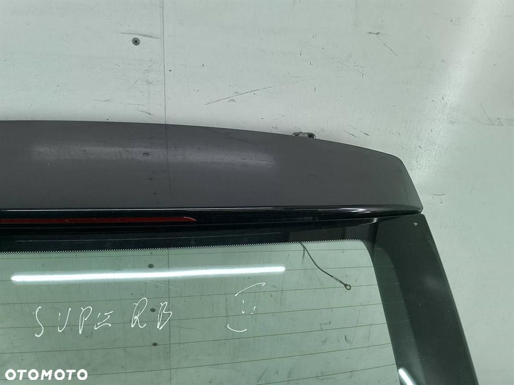 KLAPA BAGAŻNIKA SKODA SUPERB II LF9R - 5