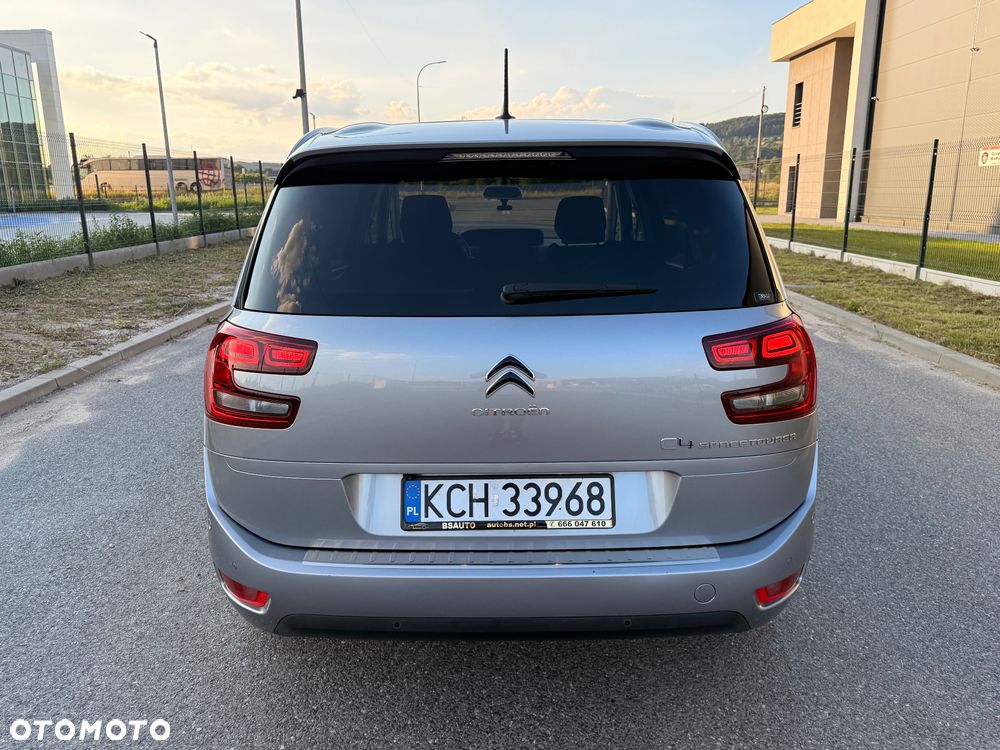 Citroën C4 SpaceTourer 1.6 PureTech More Life S&S EAT8 - 15