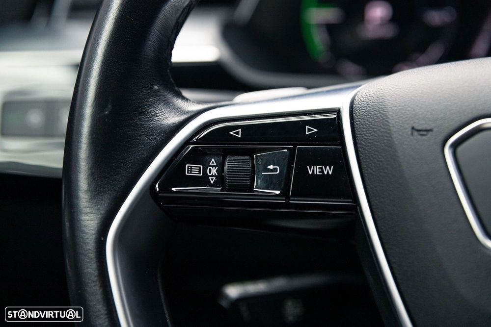 Audi e-tron Sportback 50 quattro - 25