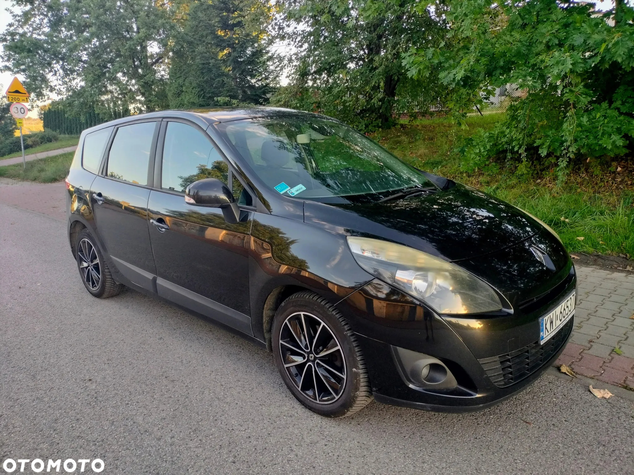 Renault Grand Scenic - 6