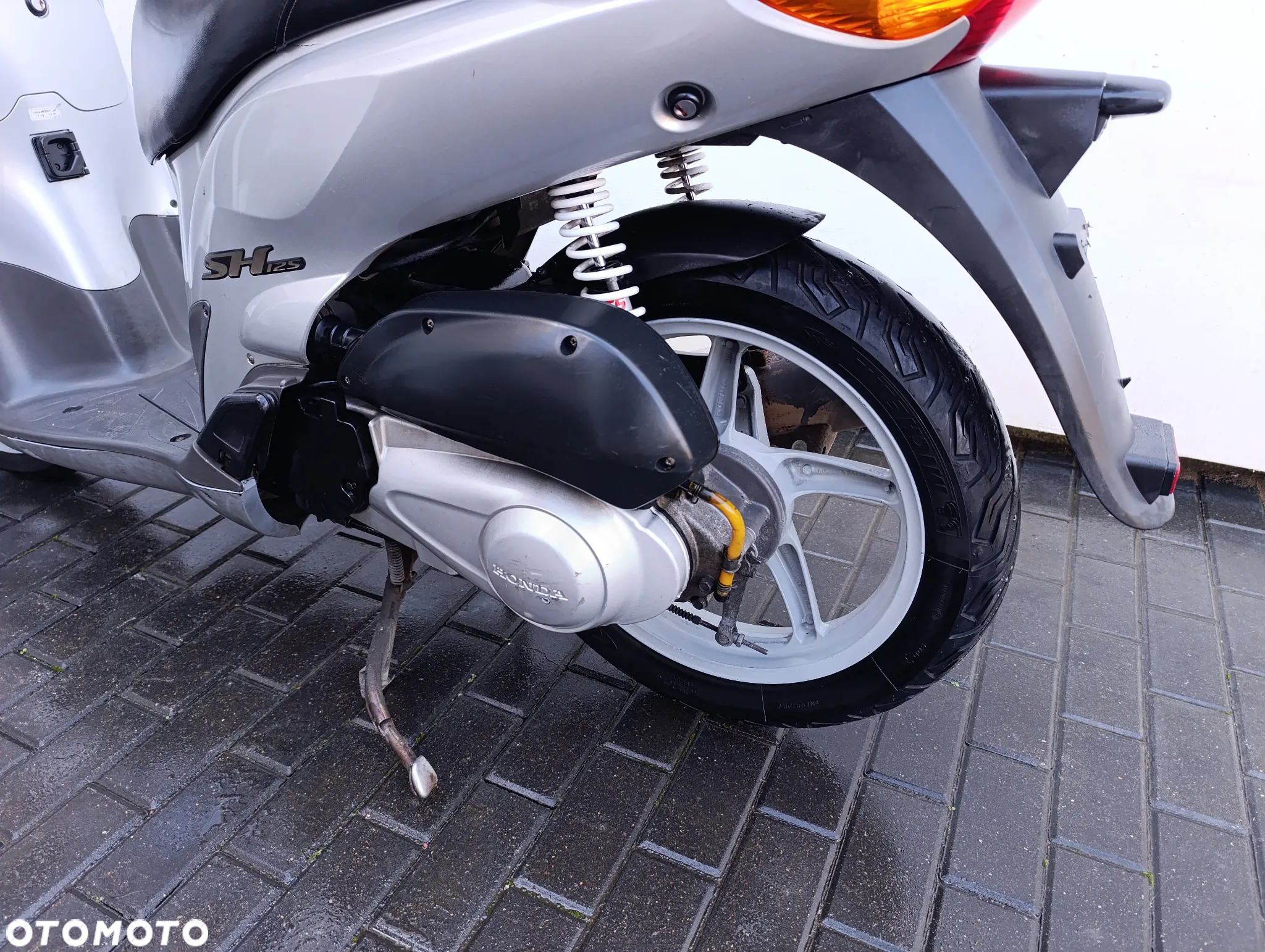 Honda SH - 17