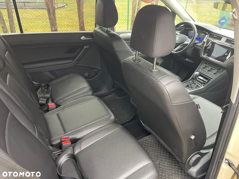 Volkswagen Touran 2.0 TDI BMT Comfortline DSG - 13