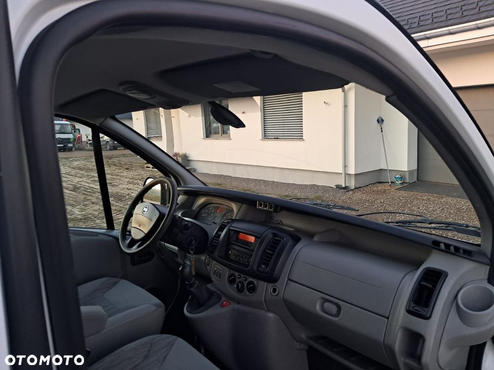Nissan Primastar, vivaro, trafic - 25