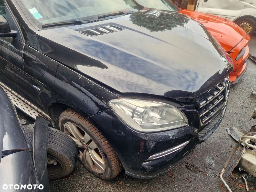 Mercedes-Benz ML 350 BlueTEC 4MATIC 7G-TRONIC - 2