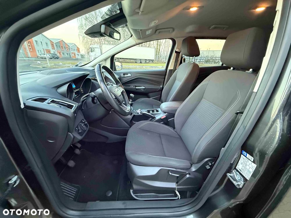 Ford Grand C-MAX - 9