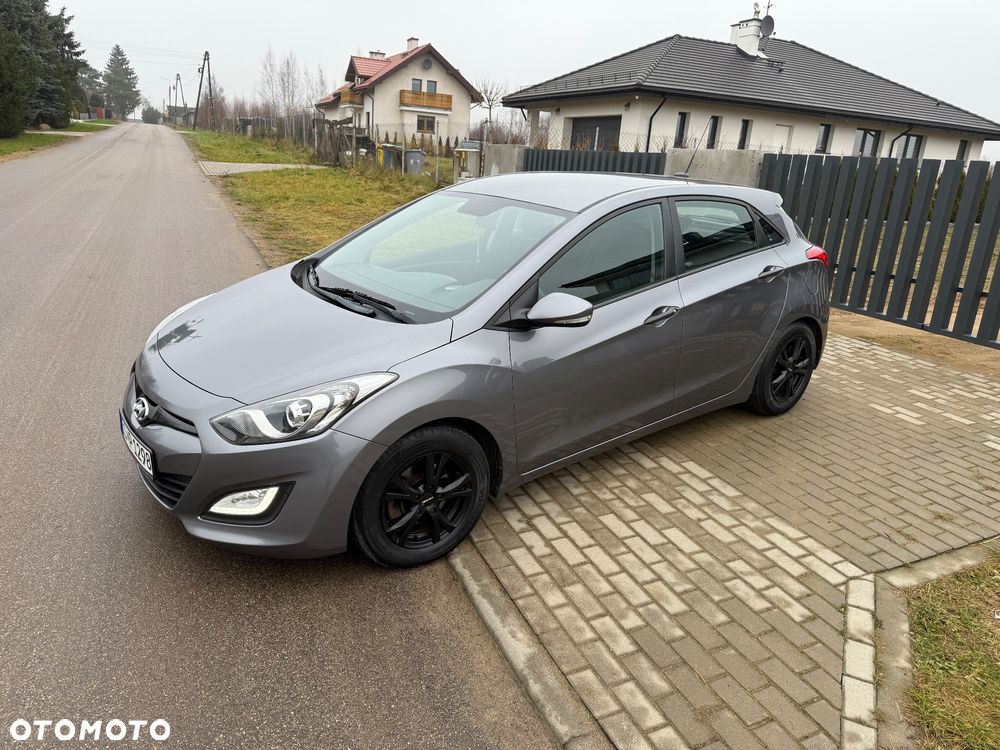 Hyundai i30 1.4 Classic + - 6