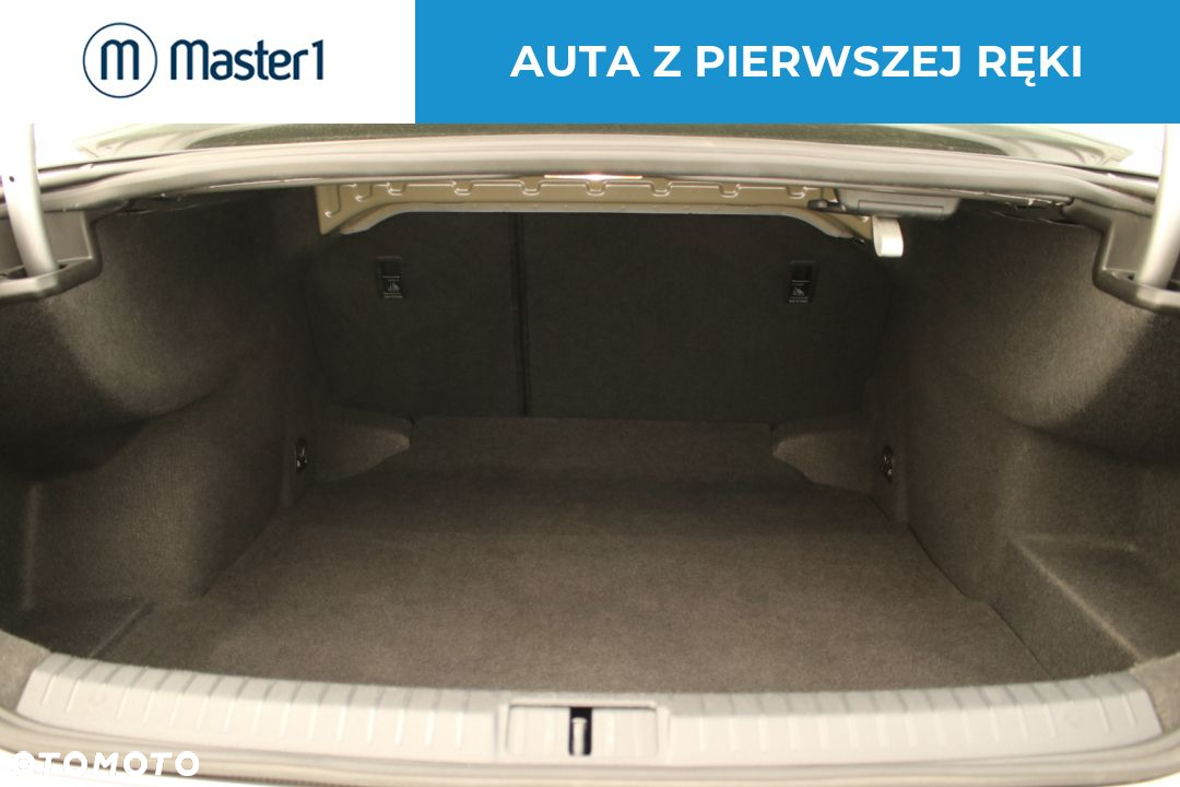 Volkswagen Passat 1.5 TSI EVO Essence DSG - 9