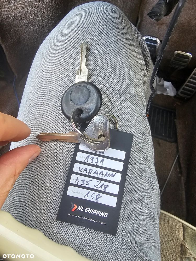 Volkswagen Karmann Ghia - 24