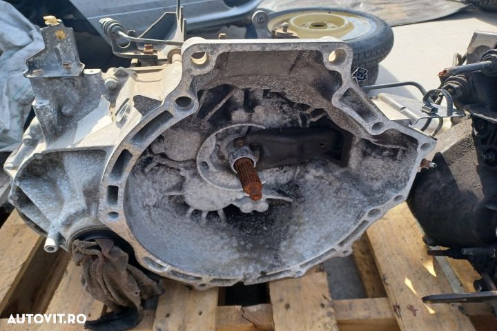 CUTIE DE VITEZE 2.0 DIESEL R77J Mazda 5 1 (facelift)  [din 2007 pana  2010] seria - 1