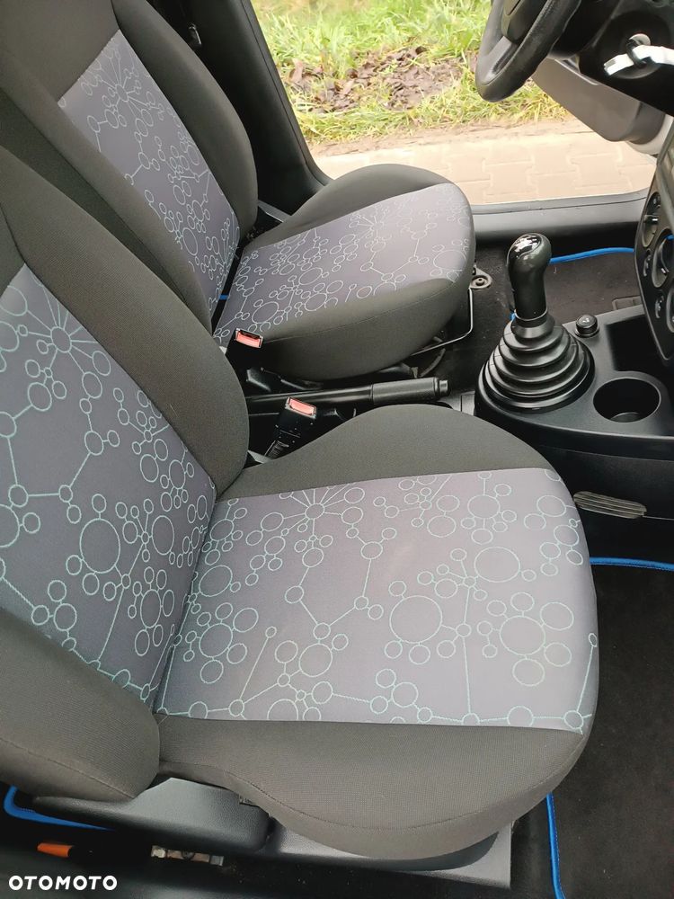 Ford Fiesta 1.4 Connection - 13