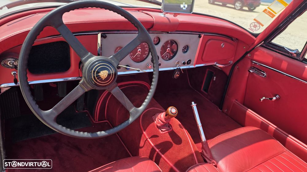 Jaguar XK150 - 7