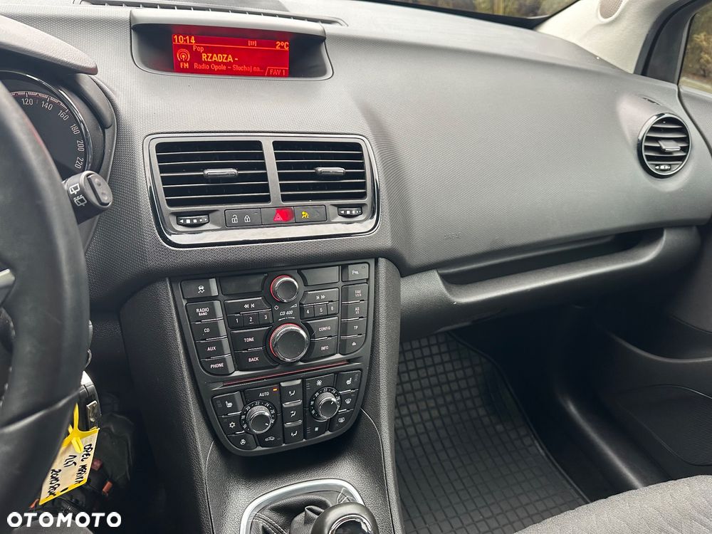Opel Meriva - 9