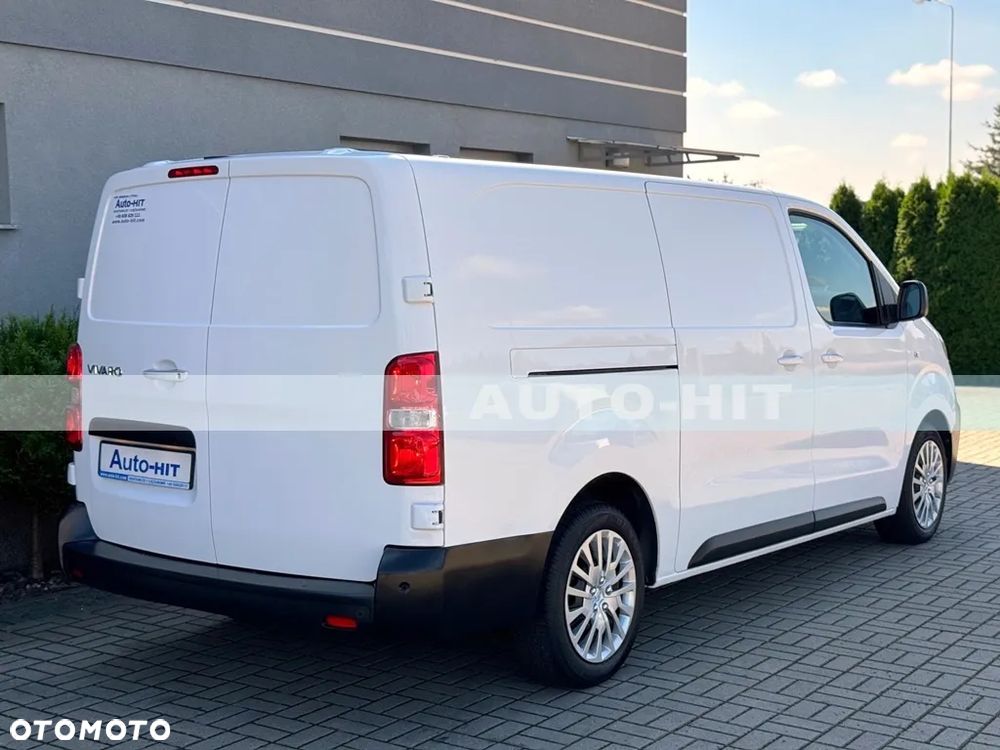 Opel Vivaro - 11