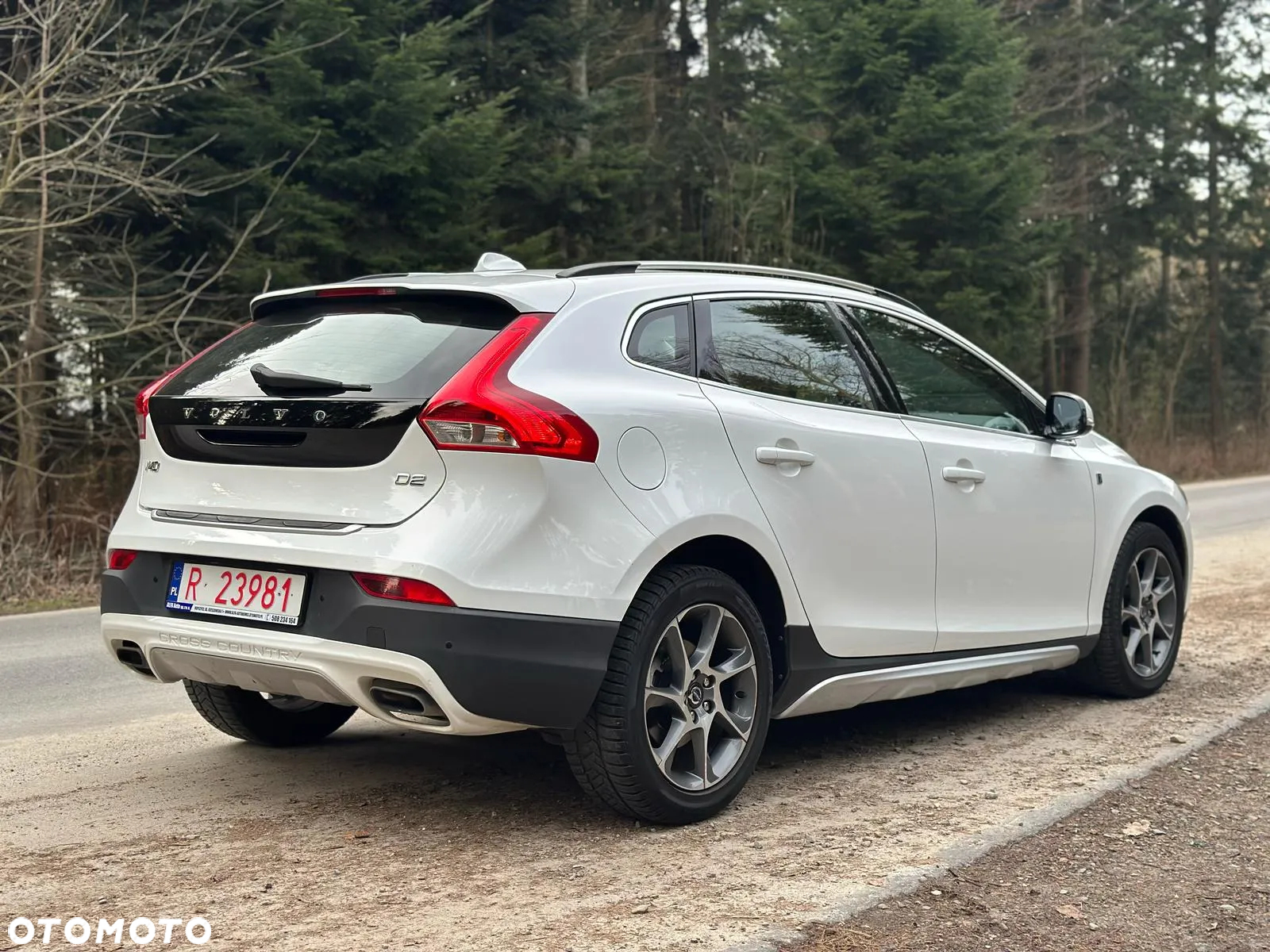 Volvo V40 D2 Drive-E Ocean Race - 7