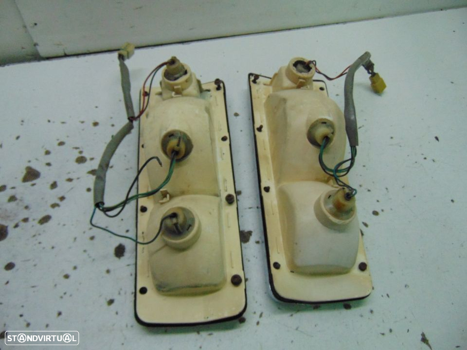 Datsun 1600 sss farolins - 9