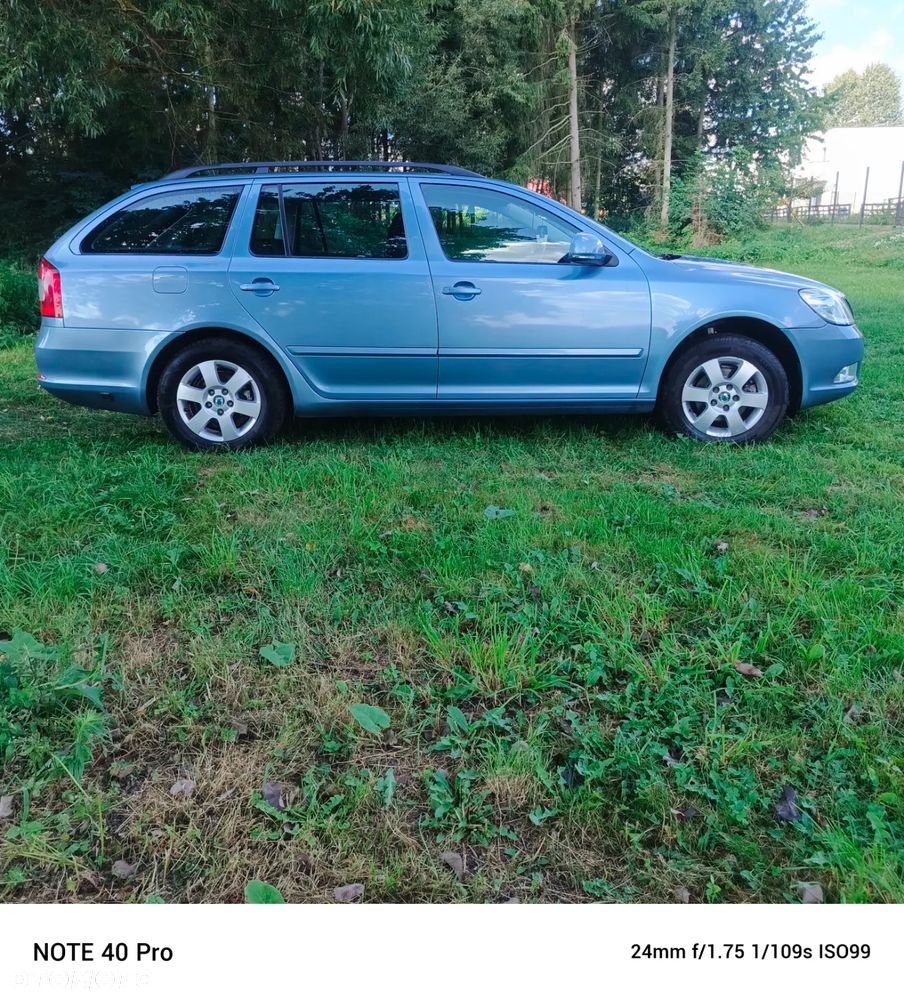 Skoda Octavia 1.6 Ambiente - 5