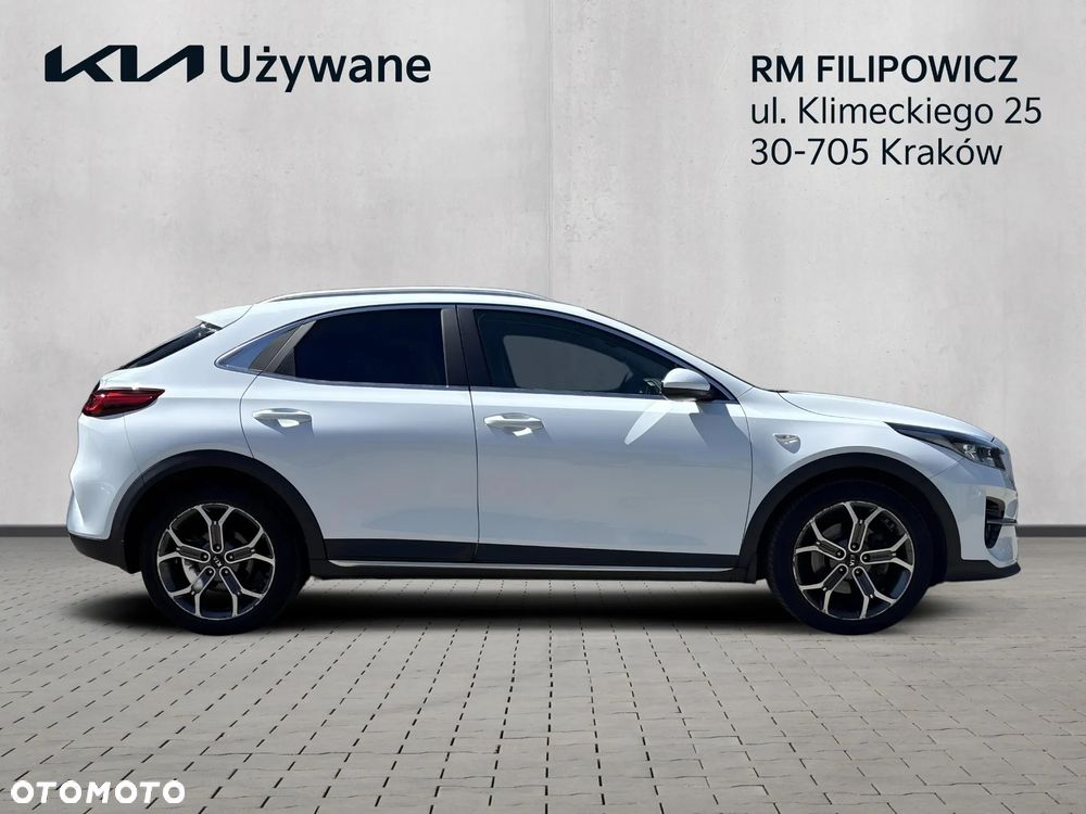 Kia XCeed 1.5 T-GDI M - 6
