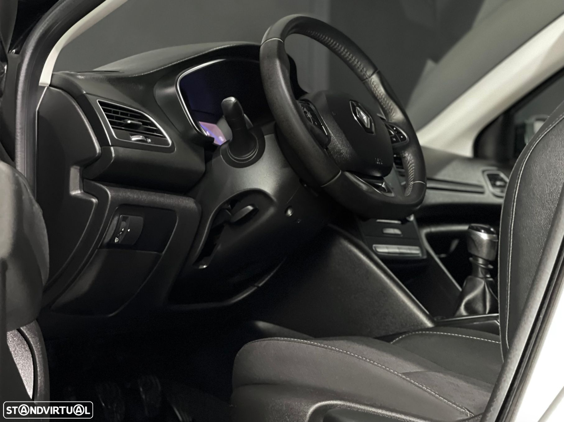 Renault Mégane Sport Tourer 1.5 Blue dCi Limited - 2