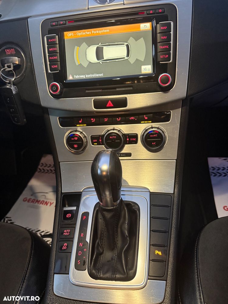 Volkswagen Passat Variant 1.4 TSI ACT DSG R Executive - 16