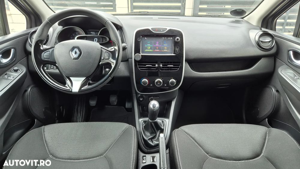 Renault Clio - 5
