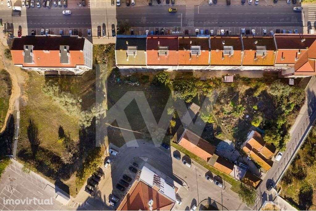 Terreno com 4.000m em solo urbano - Grande imagem: 3/12
