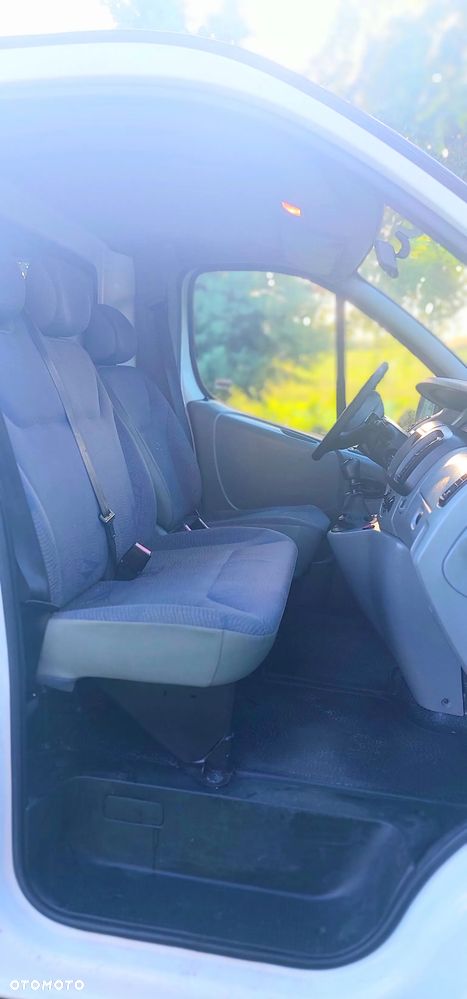 Renault Trafic - 9