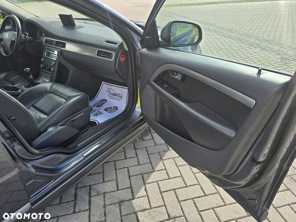 Volvo V70 - 24