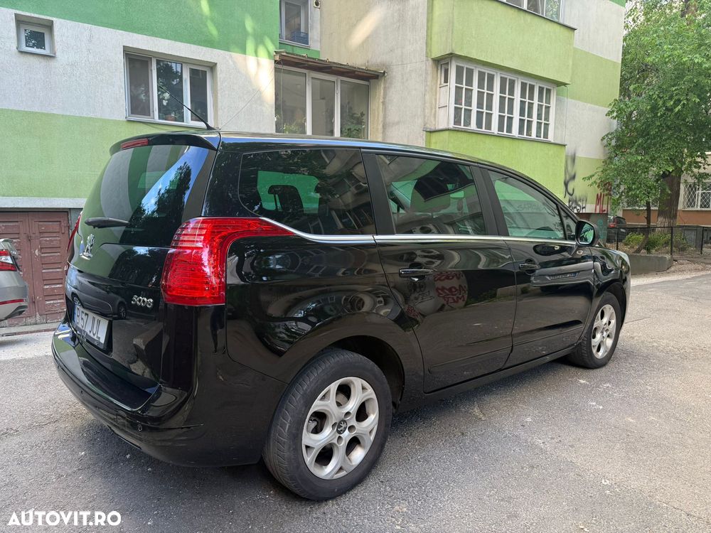 Peugeot 5008 - 3