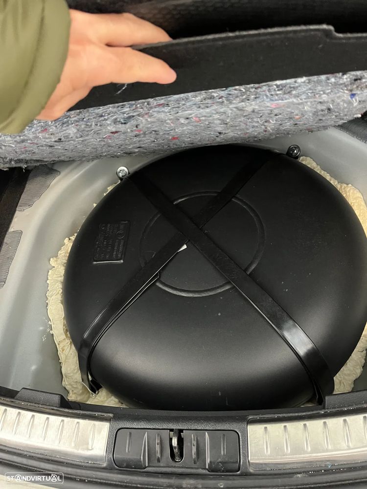 Toyota Auris Touring Sports - 16