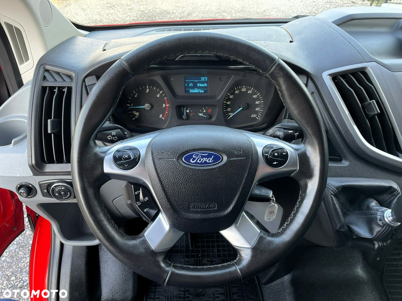 Ford Transit - 18