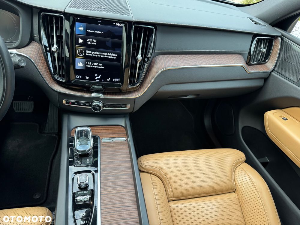 Volvo XC 60 - 31