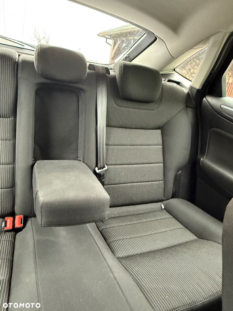 Ford Mondeo 1.6 Eco Boost Titanium - 25