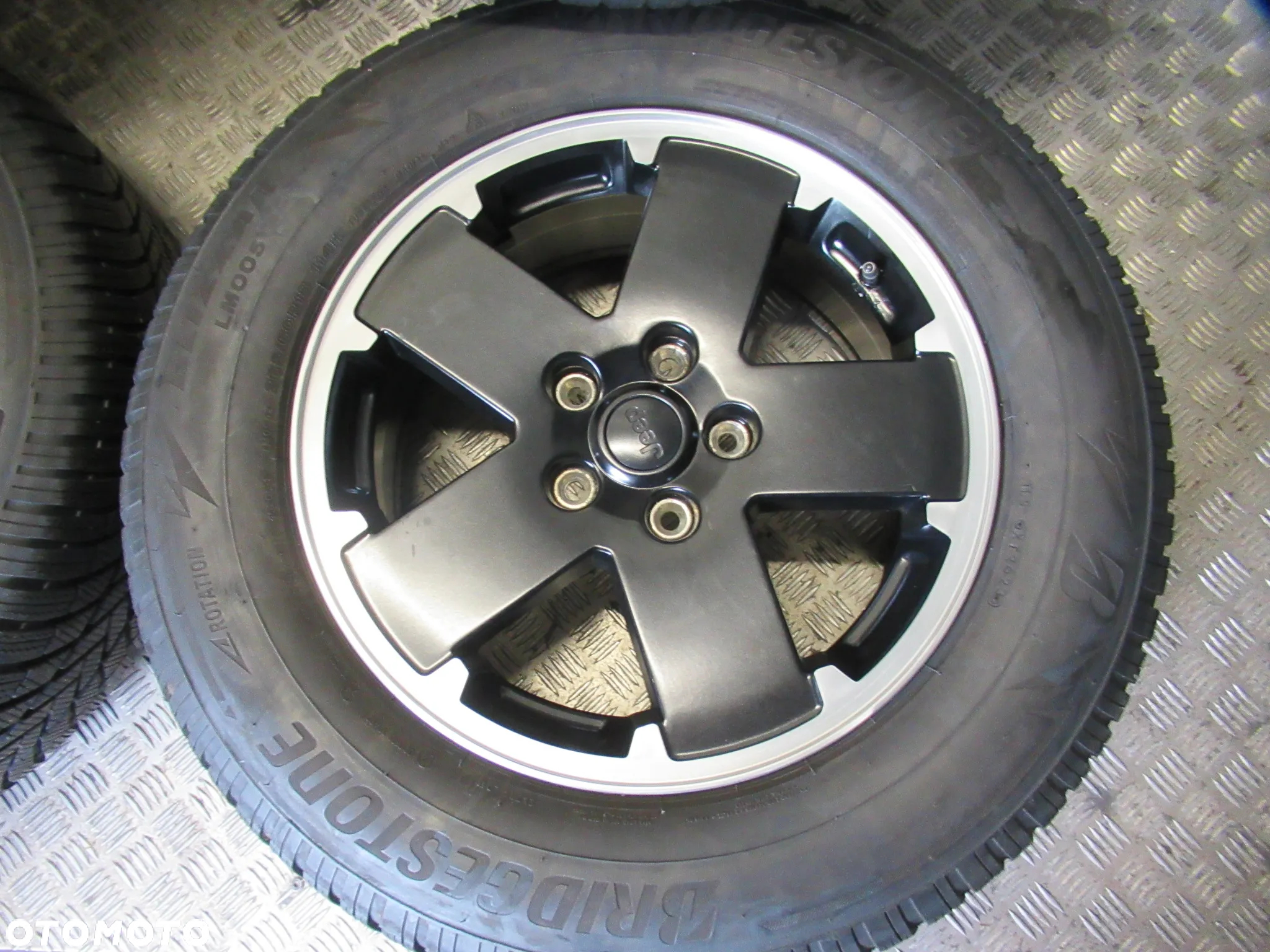 Koła Jeep Wrangler Gladiator Grand Cherokee 7,5Jx18 et44,5 5x127 - 3