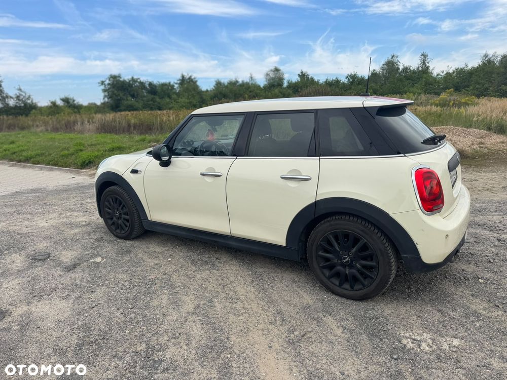 MINI ONE D - 3