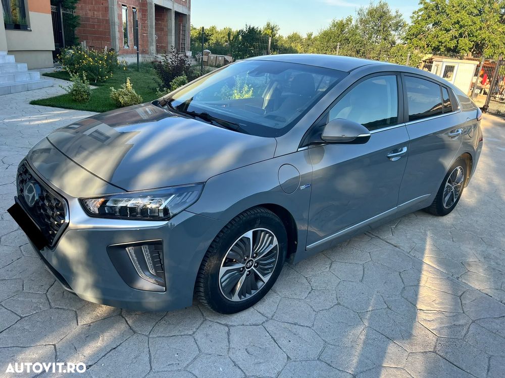 Hyundai IONIQ - 24