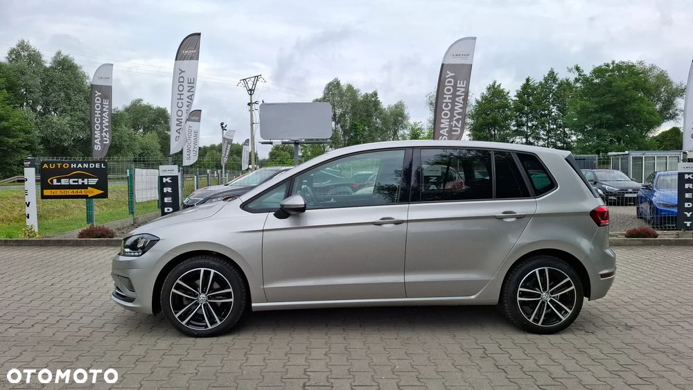 Volkswagen Golf Sportsvan - 10