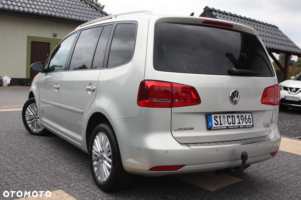 Volkswagen Touran 2.0 TDI DPF BlueMotion Technology DSG Cup - 37