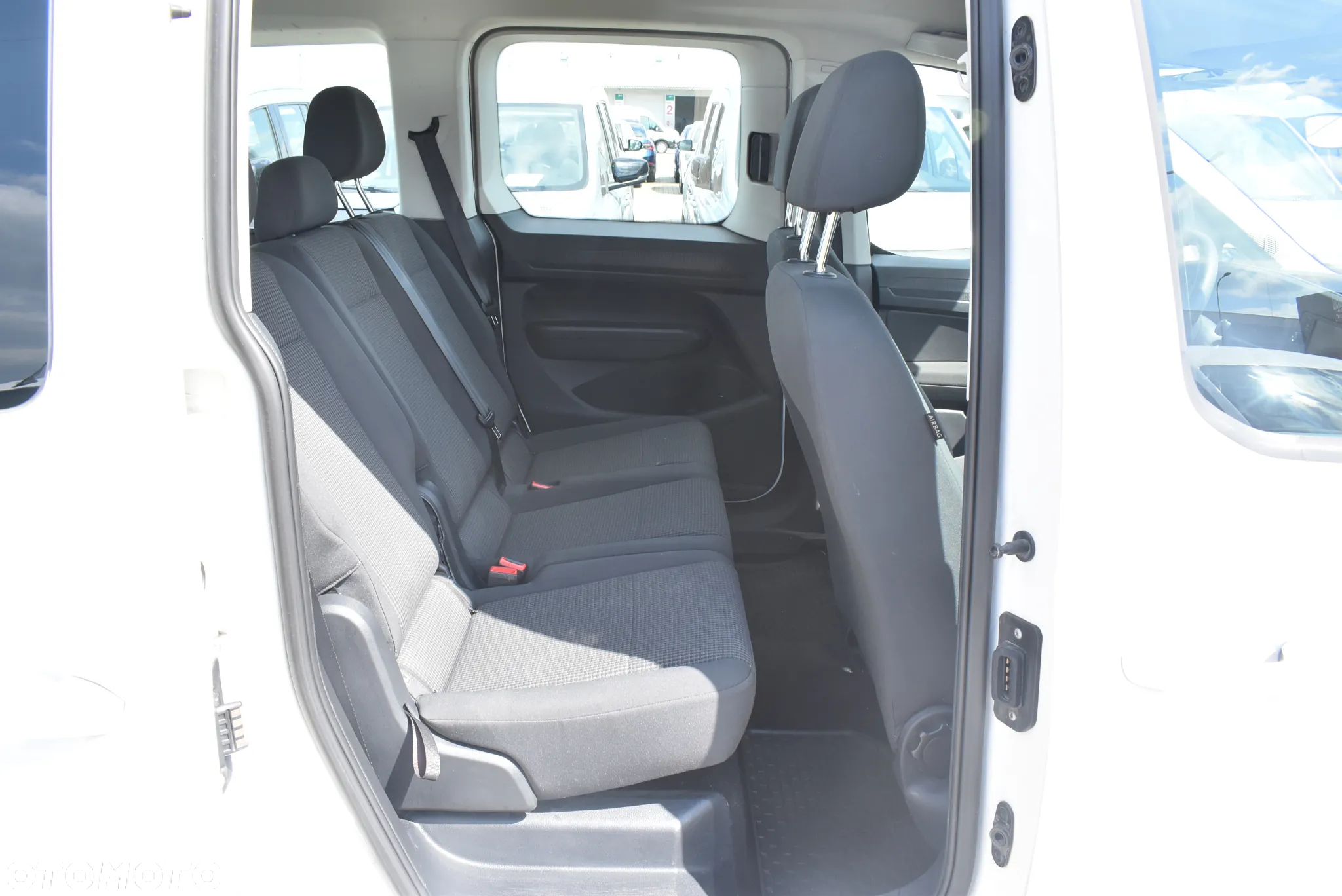 Volkswagen Caddy 2.0 TDI Trendline - 15