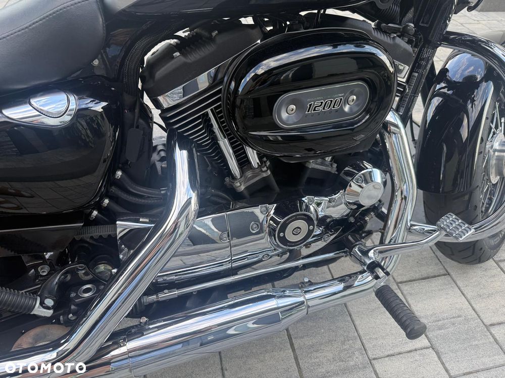 Harley-Davidson Sportster Custom 1200C - 6