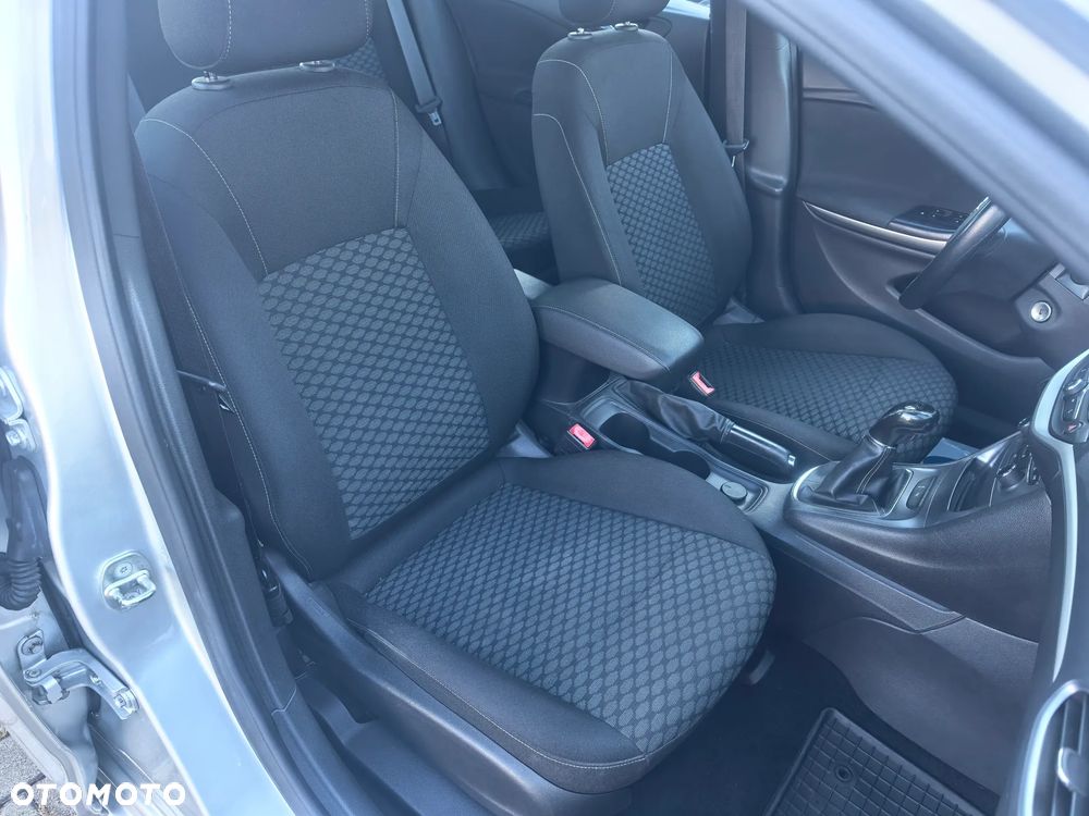 Opel Astra 1.6 CDTI Elite S&S - 13