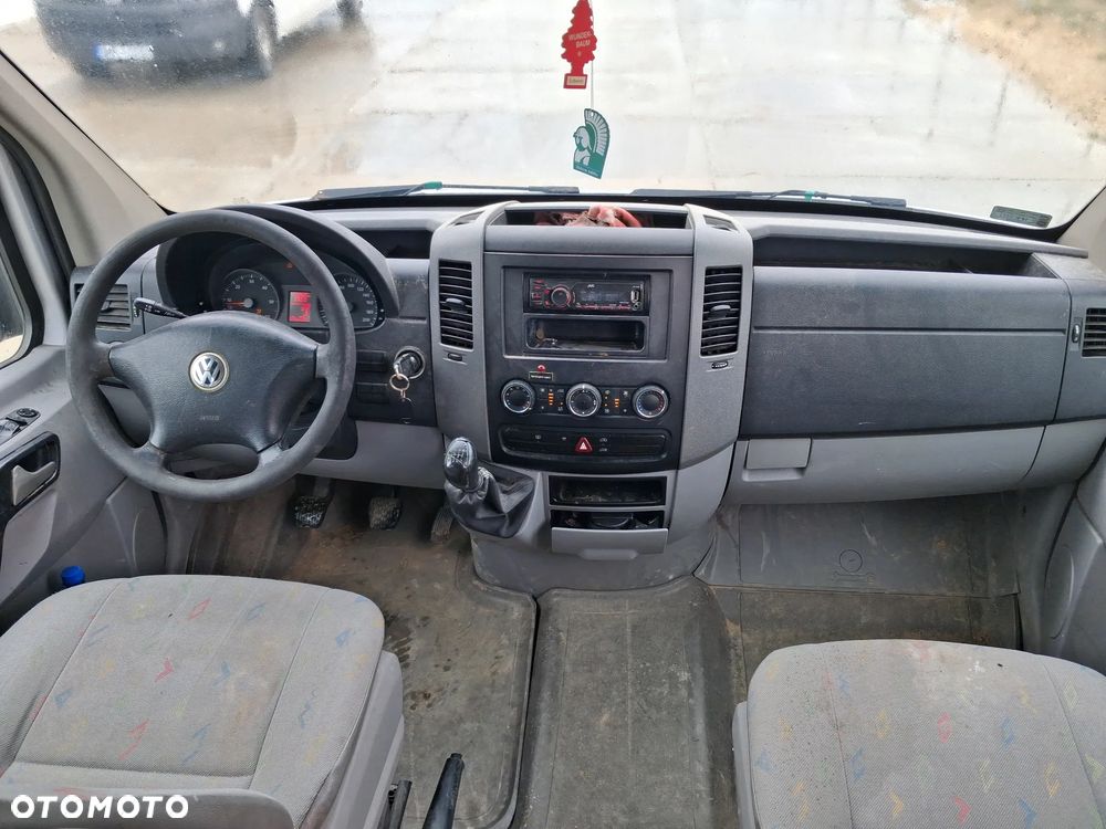 Volkswagen Crafter - 11