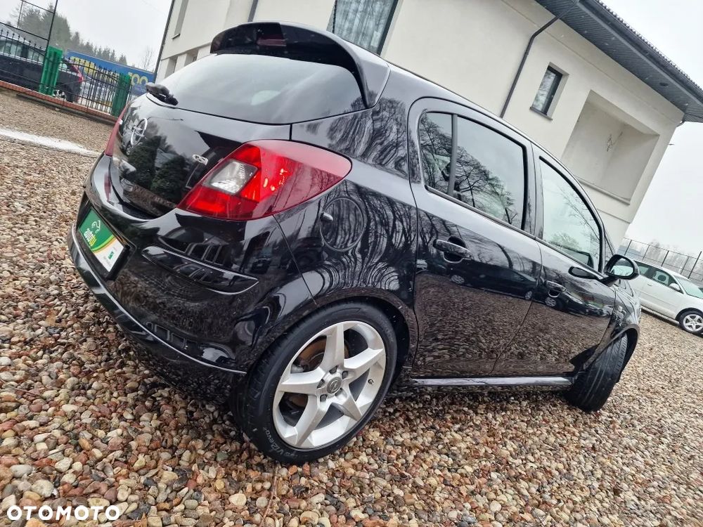 Opel Corsa 1.6 Turbo GSi - 6