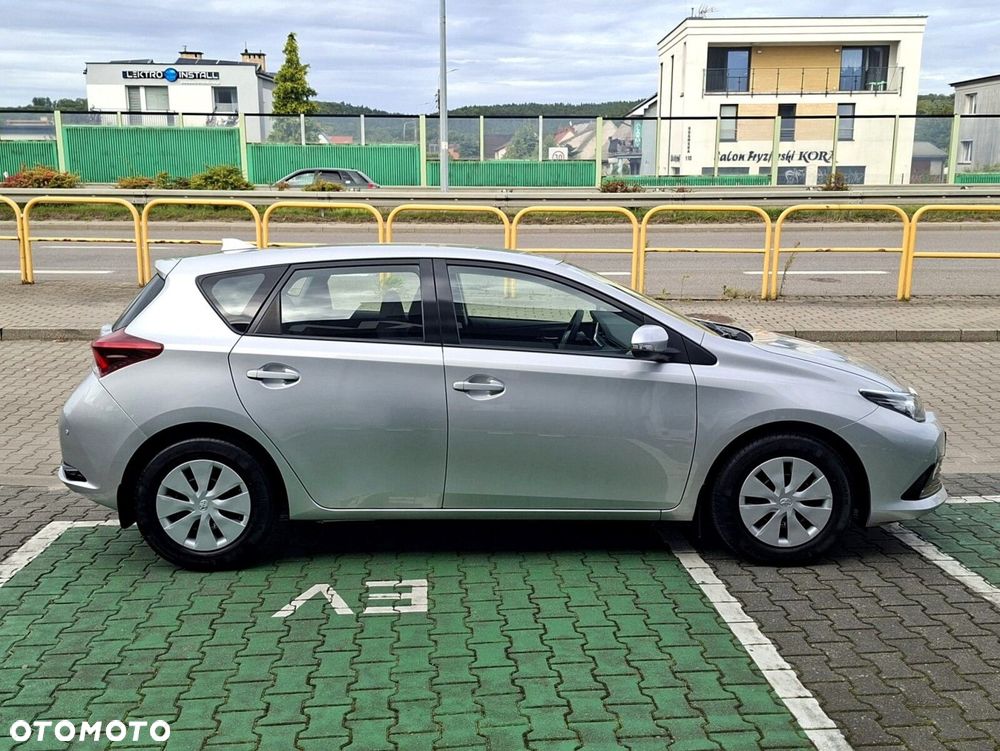 Toyota Auris 1.33 VVT-i Active - 7