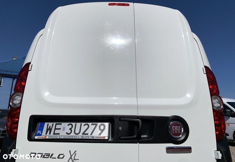 Fiat DOBLO POWER L2H2 MAXI XL Transport 2 Euro Palety Ładowność 961kg Hak 1300kg DMC 2510kg Homologacja cięż. VAT-1 Pakiet wyposażenia SX+ Podgrzewane fotele, Fabryczne radio, Halogeny, Podłokietnik, Parktroniki, Osłony przeciwbłotne, Metalowa osłona podwozia , Mocny Silnik  1600cm3 120KM MultiJet - 37