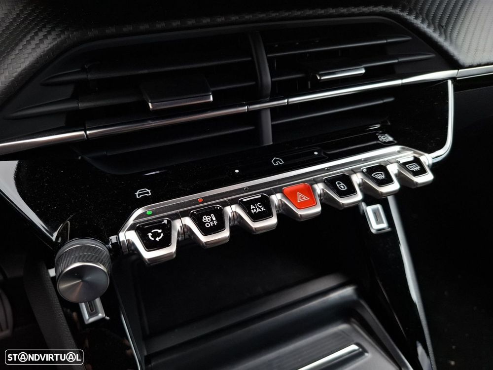 Peugeot 2008 1.2 Hybrid Allure e-DCS6 - 19