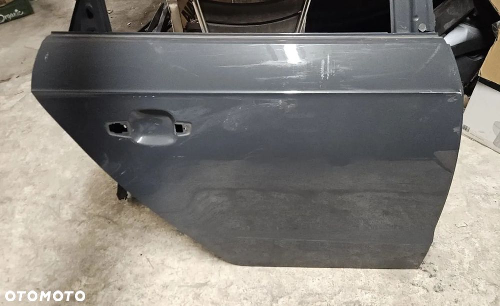 Idealne Drzwi Prawe tył Audi A3 8V Hatchback - 2